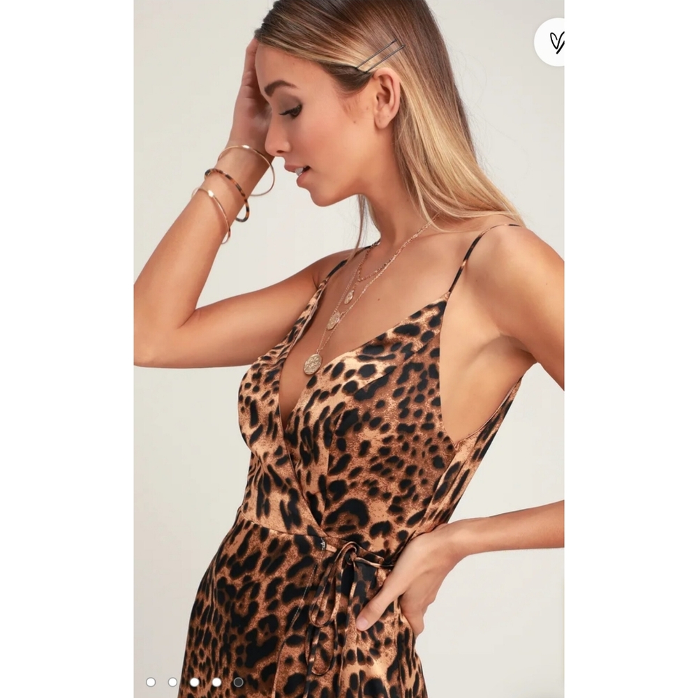 Lulu's Coraline Leopard Print Sleeveless Midi Dress - Picture 10 of 12